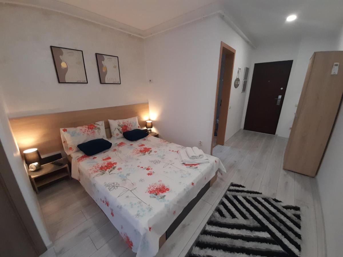 Studio Elvetia Apartment Deva Ngoại thất bức ảnh